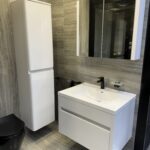 Lavabo,Kabinet i (Ogledalo sa ormaricem) 76cm Bijeli