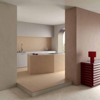 467-829-g01-i-pigmenti-bark-60x120-60x60-mou-30x30-5x120-la-geoteca-travertino-ivory-cross-mix-floor